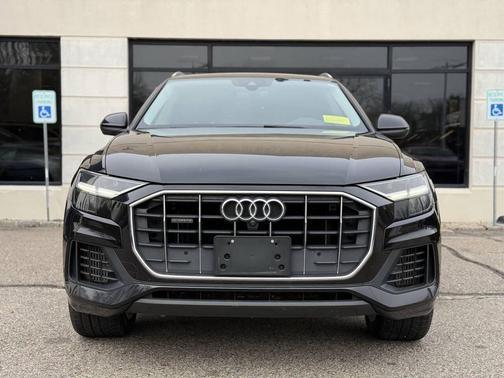 2019 Audi Q8 3.0T Premium Plus
