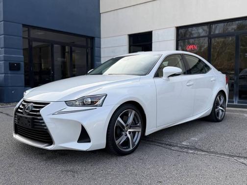 2019 Lexus IS 300 Base