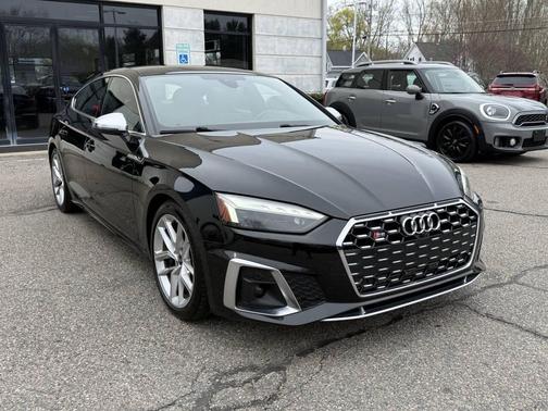 Mythos Black Metallic 2021 Audi S5 3.0T Premium