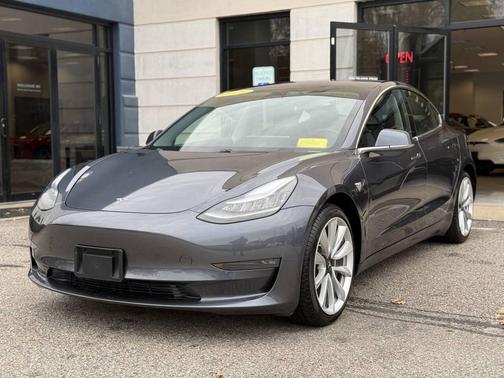 2018 Tesla Model 3 Performance
