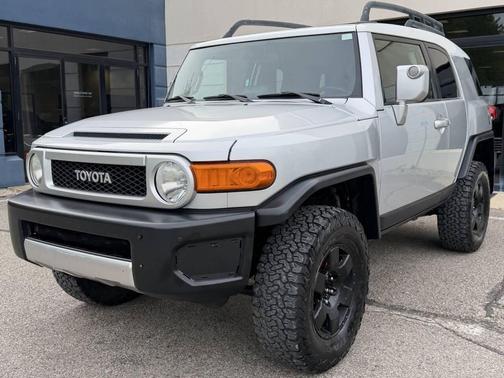 Titanium Metallic 2007 Toyota FJ Cruiser Base