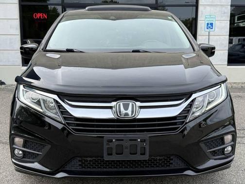 Crystal Black Pearl 2020 Honda Odyssey EX L w/Navi w/RES 4dr Mini Van and RES