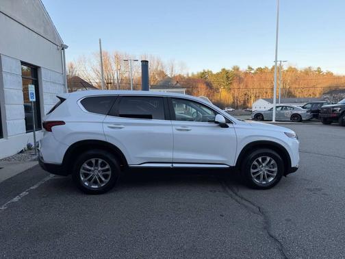 Quartz White 2019 Hyundai SANTA FE SE 2.4