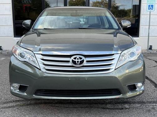 Cypress Pearl 2011 Toyota Avalon Limited