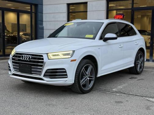 2018 Audi SQ5 3.0T Premium Plus