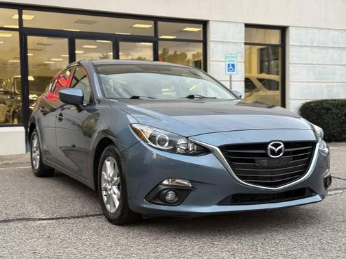 2015 Mazda Mazda3 i Touring