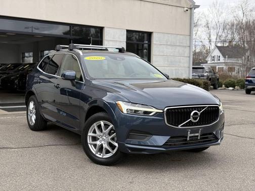 2020 Volvo XC60 T5 Momentum