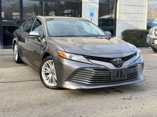 2018 Toyota Camry XLE