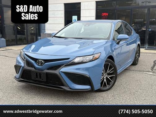 Cavalry Blue 2024 Toyota Camry SE