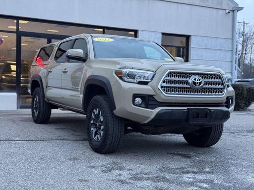 2017 Toyota Tacoma TRD Sport
