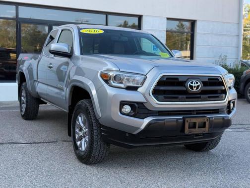 2016 Toyota Tacoma SR5