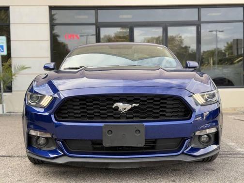 2015 Ford Mustang EcoBoost Premium