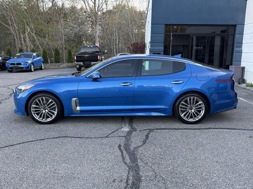Micro Blue 2018 Kia Stinger Base 4dr Sedan