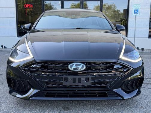 Phantom Black 2021 Hyundai SONATA SE