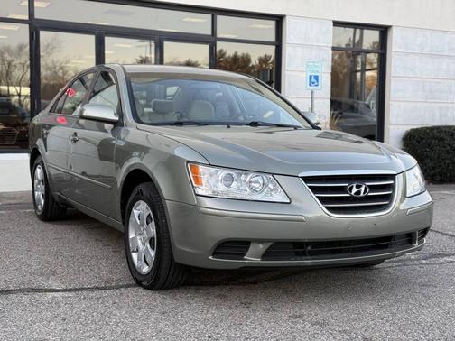 2010 Hyundai SONATA GLS