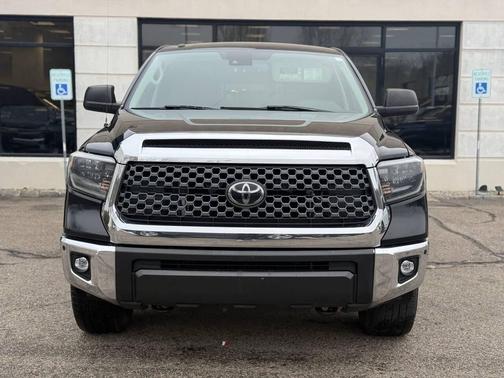 2019 Toyota Tundra SR5