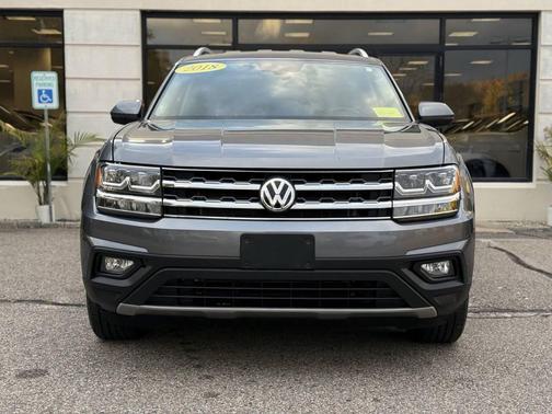 2018 Volkswagen Atlas 3.6L SE w/Technology