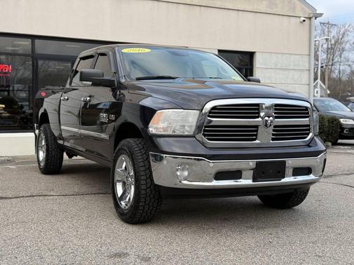 2016 RAM 1500 Big Horn