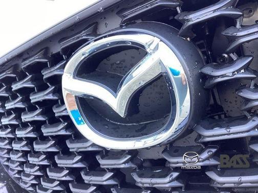 2025 Mazda CX-50 Hybrid Preferred Package
