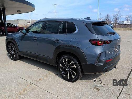 2026 Mazda CX-50 Premium Plus