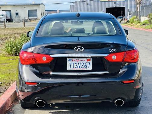 2016 INFINITI Q50 2.0T Premium