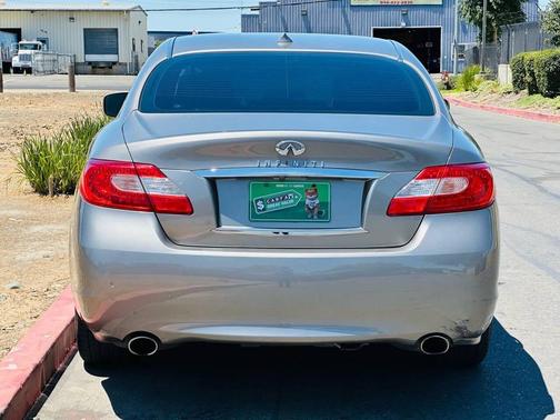 2012 INFINITI M37 Base