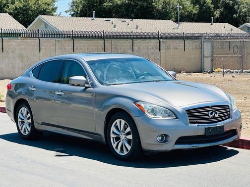 2012 INFINITI M37 Base