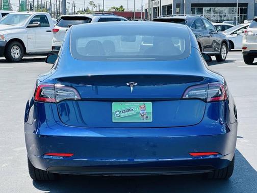 Blue 2022 Tesla Model 3 Standard Range