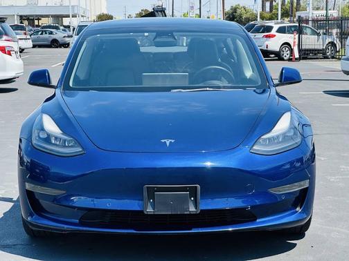 Blue 2022 Tesla Model 3 Standard Range