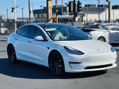 2020 Tesla Model 3 Performance