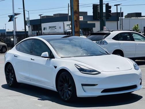 White 2023 Tesla Model 3 Performance