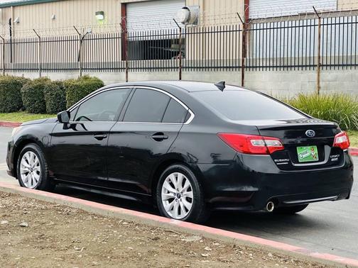 2017 Subaru Legacy Premium