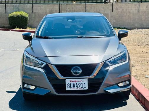 2020 Nissan Versa 1.6 S
