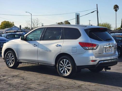 2013 Nissan Pathfinder SL