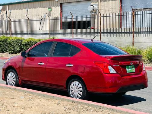 2018 Nissan Versa 1.6 SV