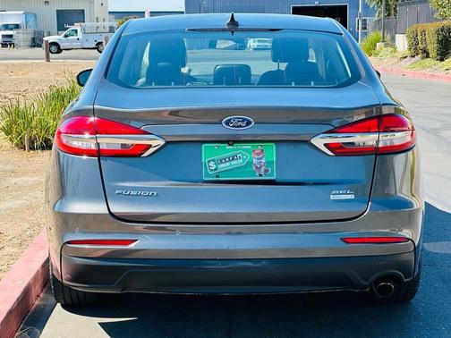2019 Ford Fusion SEL