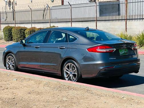 2019 Ford Fusion SEL