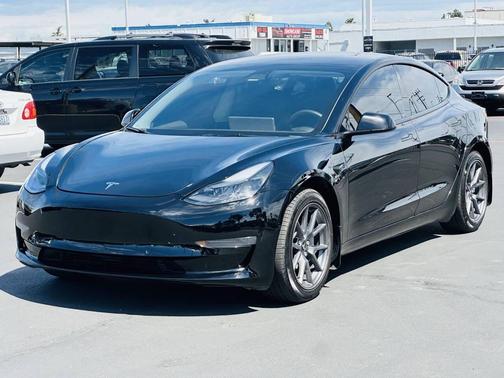 Solid Black 2022 Tesla Model 3 Standard Range