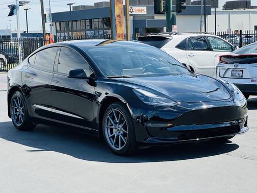 Solid Black 2022 Tesla Model 3 Standard Range