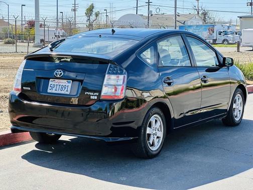 2005 Toyota Prius Base