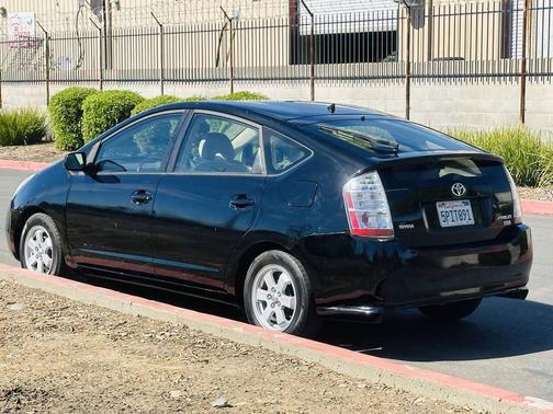 2005 Toyota Prius Base