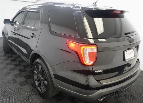 Agate Black Metallic 2019 Ford Explorer XLT