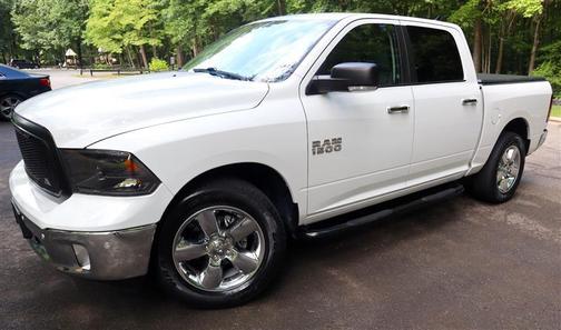 Photo 2 of 41 of 2017 RAM 1500 Lone Star