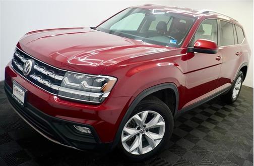 Fortana Red Metallic 2018 Volkswagen Atlas 3.6L SE w/Technology
