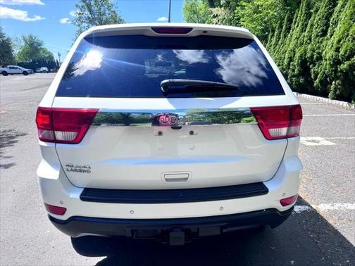 2011 Jeep Grand Cherokee Laredo