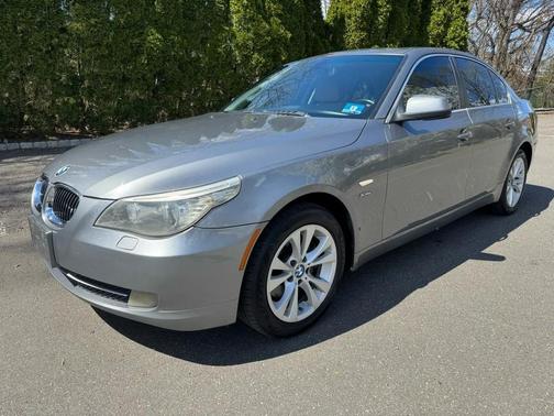 Gray 2010 BMW 535 535xi