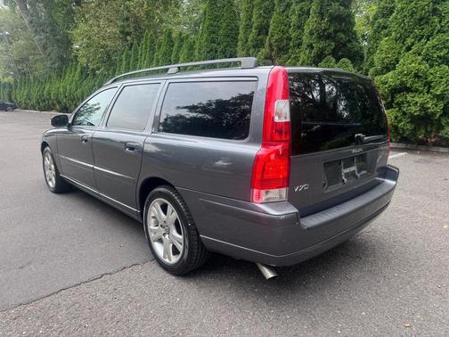 2007 Volvo V70 2.4