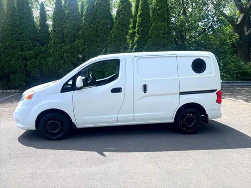 2017 Nissan NV200 SV