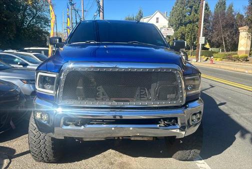2014 RAM 2500 SLT Crew Cab SWB 4WD