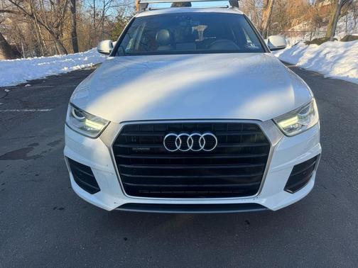 2017 Audi Q3 Premium Plus quattro